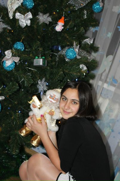 №12, София Агекян №12, София Агекян