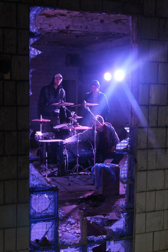 Set Free фотография #13